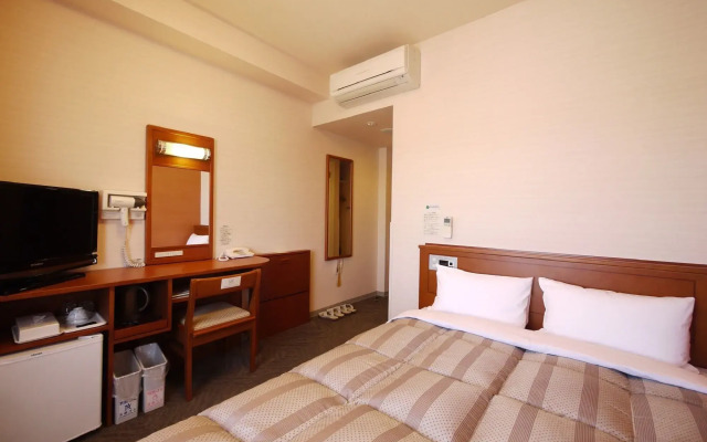 Hotel Route-Inn Fujieda Ekikita