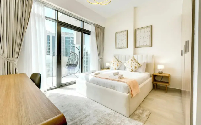 Farhad Azizi Residences - Al Jaddaf