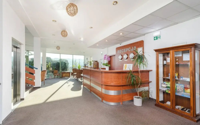 Hotel Artur