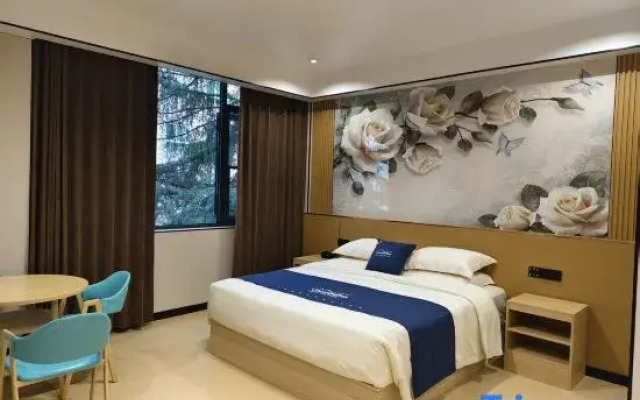 Songlu Jingshe Hotel