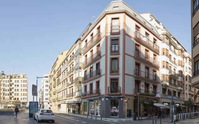Апартаменты Mur Apartment by FeelFree Rentals вид на фасад