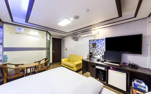 Mia Thema Motel