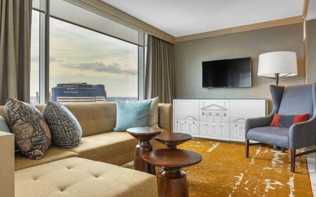 Omni Louisville Hotel