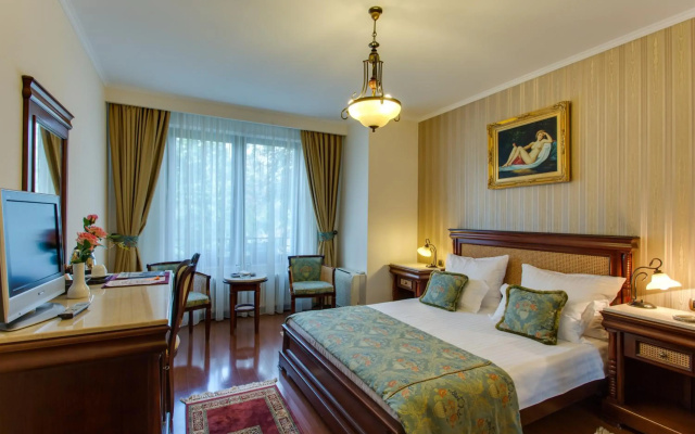 Vila Paris