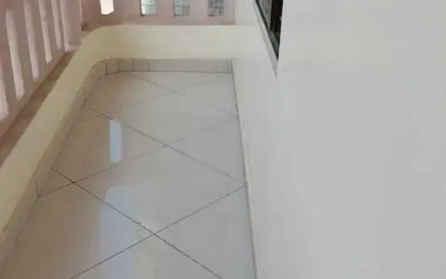 Lux Suites La Vida Startup Apartment
