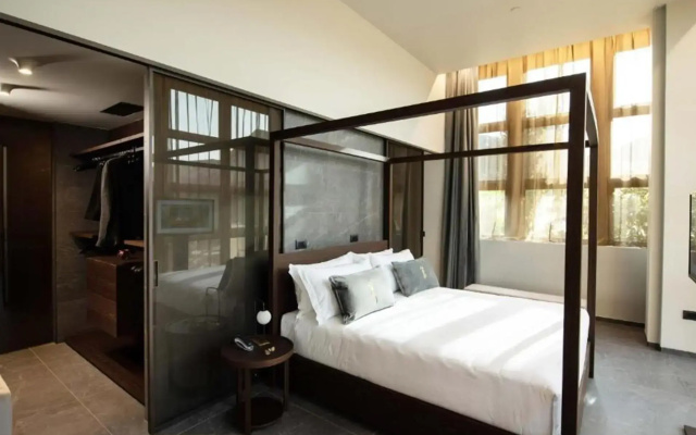 Gold Tower Lifestyle Hotel