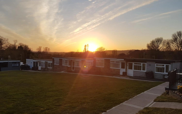 Sunset 128 Sandown Bay