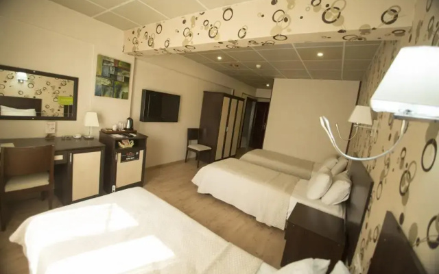 Otel Perla Caycuma