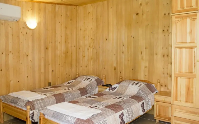 FM Premium Guest House - Kalimantsi
