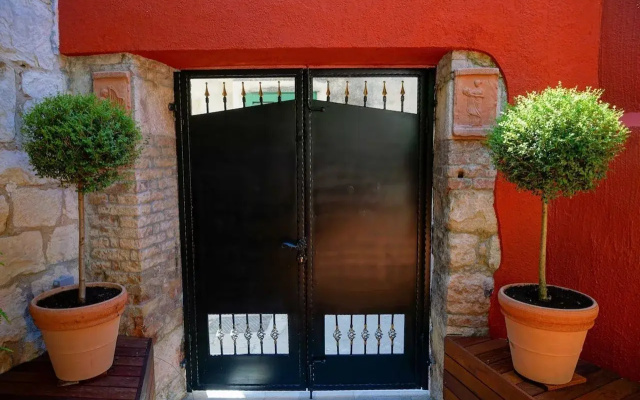 Zephyrus Boutique Accommodation