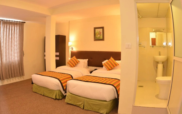 Hotel Serenity