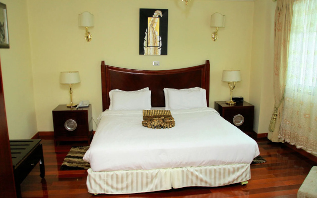 Yoly Addis Hotel