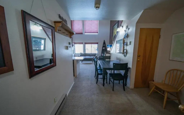 Edgewater 1448