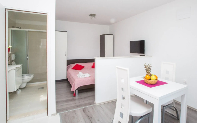 Apartments Villa Roza