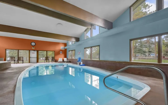 E101 Lake Cliffe 2 Bedroom Condo