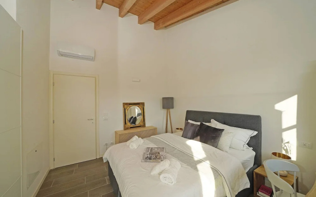 Corte Fasanella 48 in Toscolano-maderno