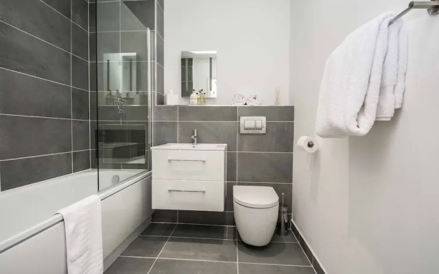 Royal Crescent Apartments Vittrum Suites
