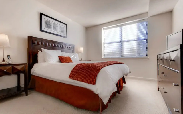 Garrison Square Apartments by Bluebird Suites