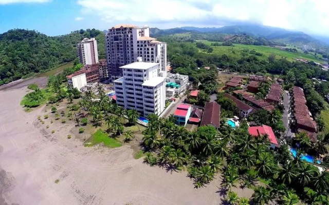 DayStar The Palms