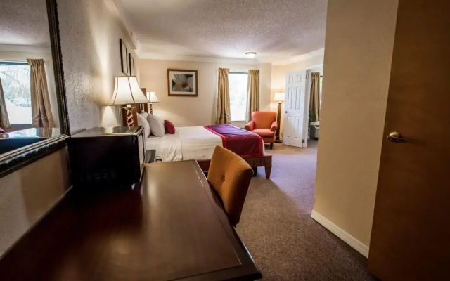 Days Inn By Wyndham Lake Okeechobee