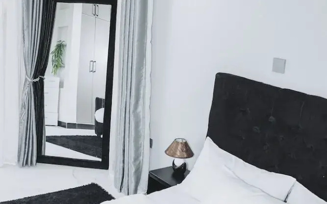 Oasis Hotel