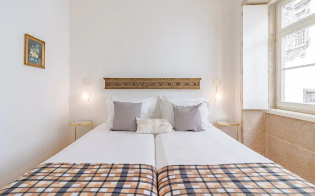 Stylish Porto Studio With City Views
