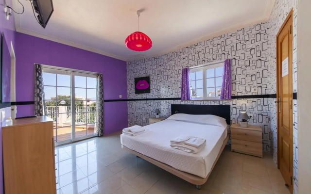 G - Bedroom 1-1 in the Lagos Inn Guesthouse