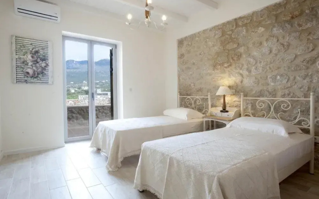 Two Bedroom Villa With Attic - Violeta