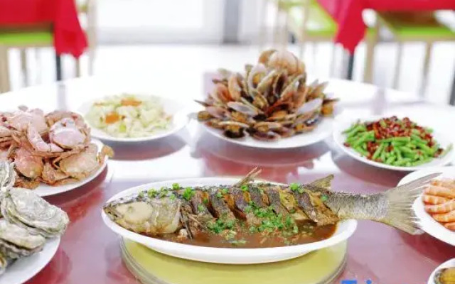 Dongdaihe Flower Sea Wooden House · Seafood Homestay