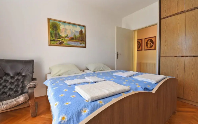 Apartment 74