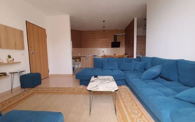 Green Apartment