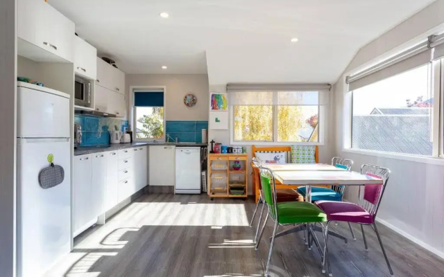 Elevated two bedroom apartment