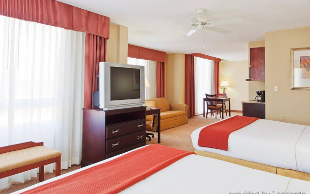 Holiday Inn