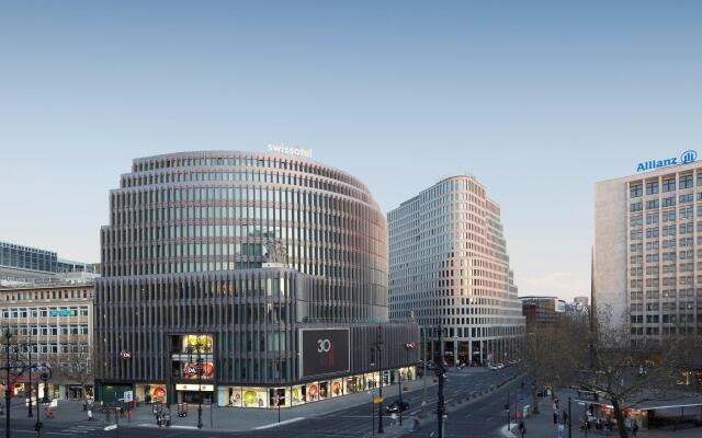Отель Swissôtel Berlin Германия, Берлин - 2 отзыва об отеле, цены и фото номеров - забронировать отель Swissôtel Berlin онлайн вид на фасад
