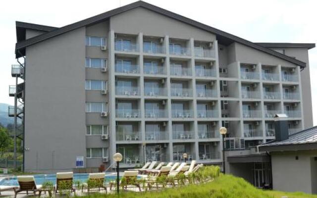 Отель Park Hotel Kyustendil Болгария, Кюстендил - отзывы, цены и фото номеров - забронировать отель Park Hotel Kyustendil онлайн вид на фасад