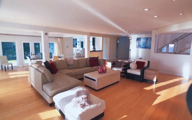 Luxury Beachfront Estate & Private Beach.