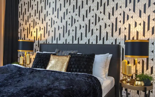 Golden Prague Rooms