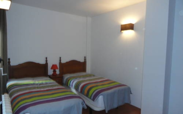 Aparthotel Esquirol