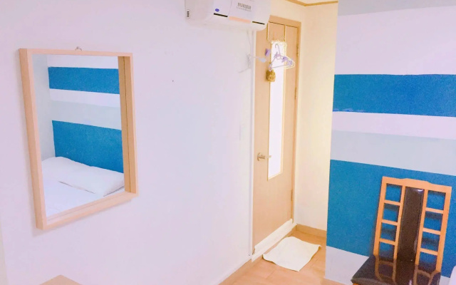 I-House