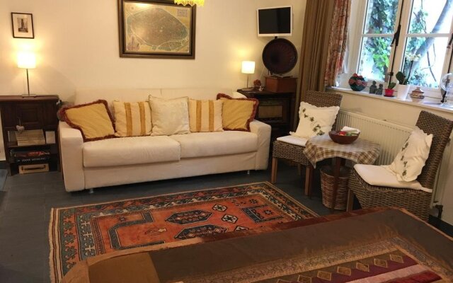 Отель B&B Huyze Walburga комната для гостей