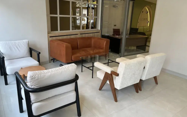 Sezer's Oliva Hotel