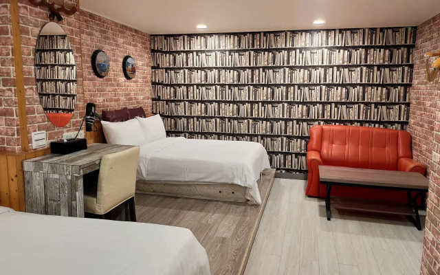 Bin City Hotel