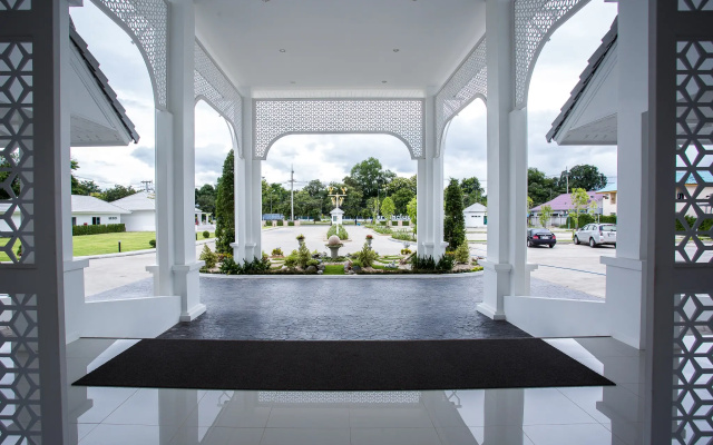 White House Hotel