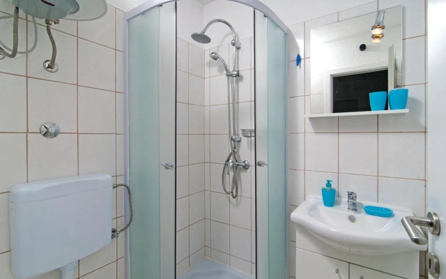 Stunning Apartment in Bol With 1 Bedrooms and Wifi