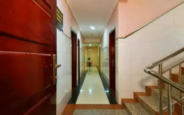 Hezhou Xintai Hotel