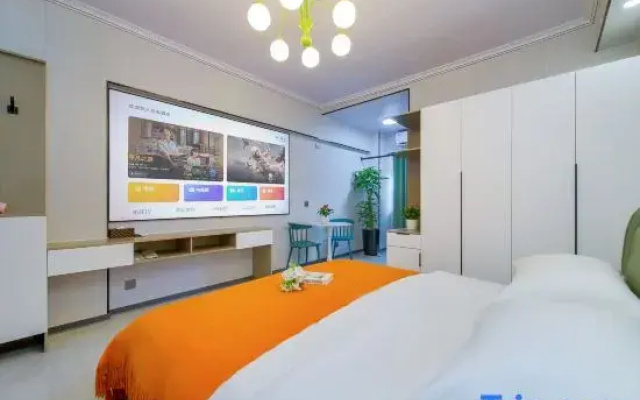 Muyulin Movie Homestay (Zhengzhou Zhongyuan Wanda Plaza)
