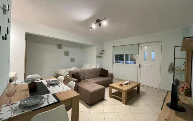 Eleni studio apartment Preveza