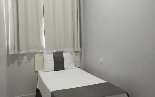 Hotel American