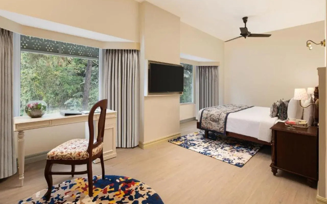 Club Mahindra Naukuchiatal