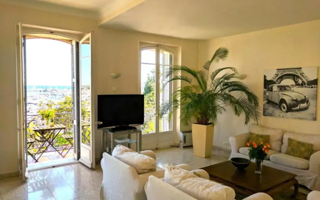 Citilet Louis Blanc 1,2,3 - Three gorgeous, open-plan apartments